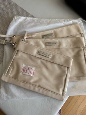 LILY JADE packing cases